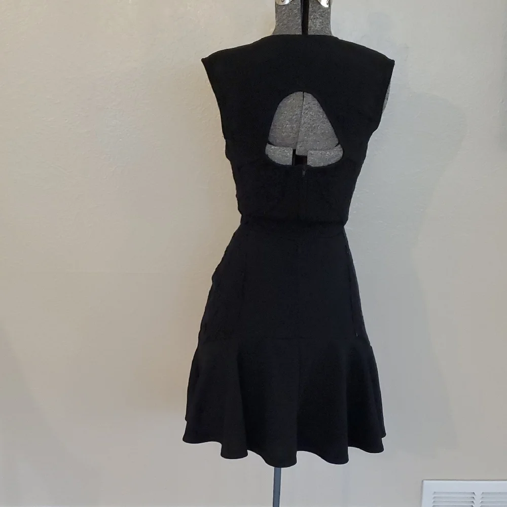 Source Unknown Black Mini Dress - Picture 5 of 10